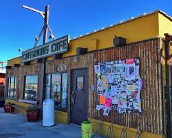 Crossroads Cafe in Joshua Tree has healthy delicious food